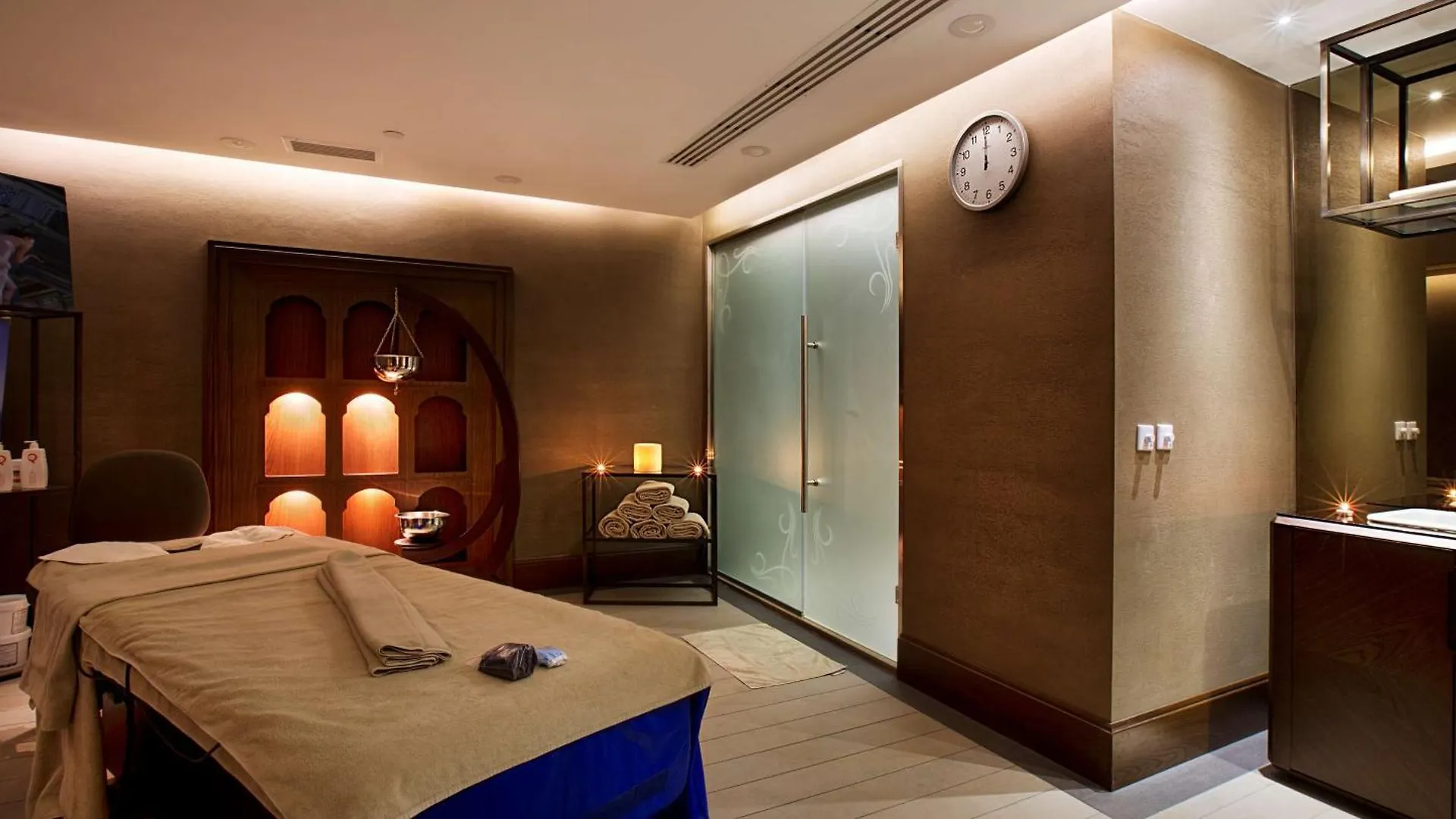 Doubletree By Hilton Istanbul-Avcilar Hotell