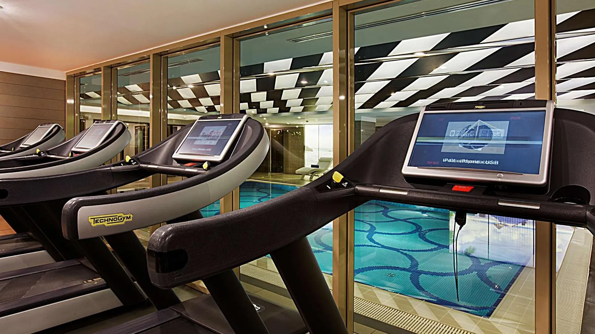 Doubletree By Hilton Istanbul-Avcilar Hotell