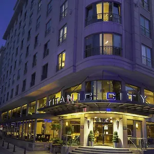 Hotel Titanic Taksim