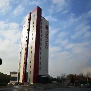 Ramada Plaza By Wyndham Atakoy Estambul