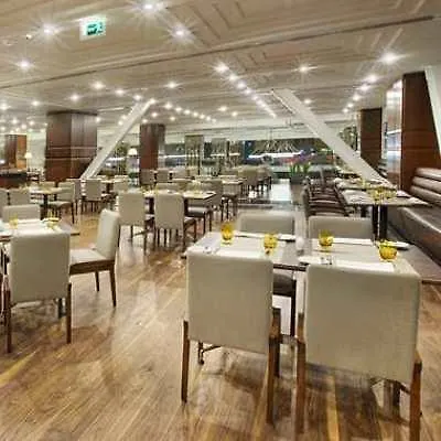 Doubletree By Hilton Istanbul-Avcilar Hotel
