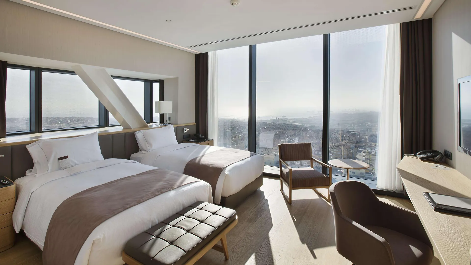 Doubletree By Hilton Istanbul-Avcilar Hotel