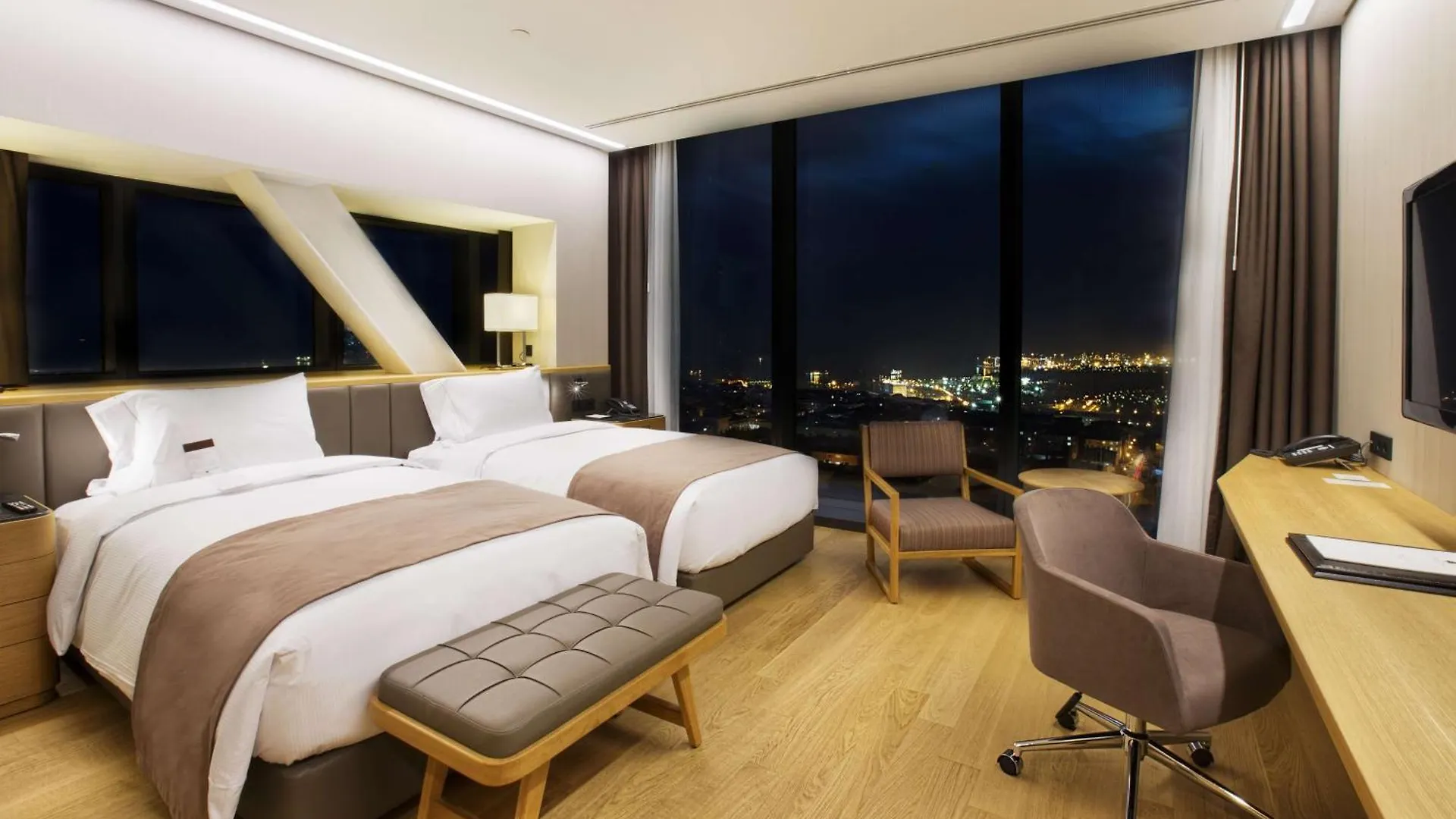 Doubletree By Hilton Istanbul-Avcilar Hotel Istanbul